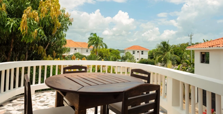 Villa Jammin  Vacation Villa - Belize