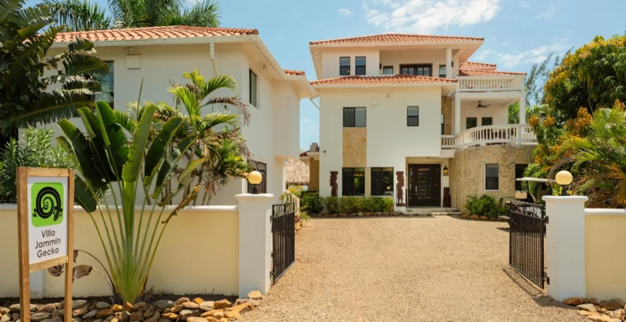 Villa Jammin  Vacation Villa - Belize