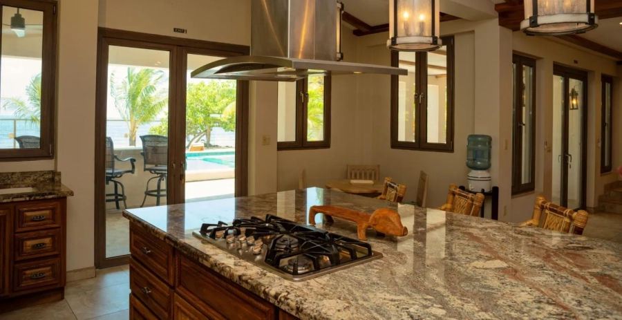 Villa Surfside Vacation Villa - Belize