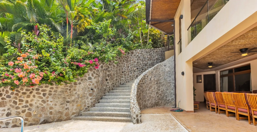 Palacio Tropical Puntarenas Vacation Villa - Costa Rica