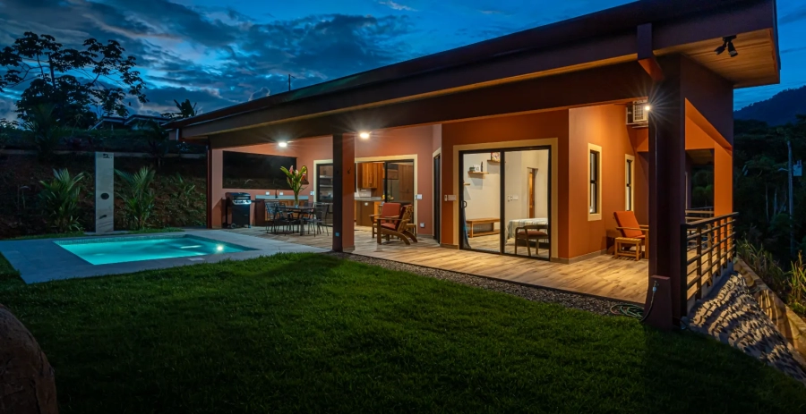 Villa Roca Puntarenas Vacation Villa - Costa Rica