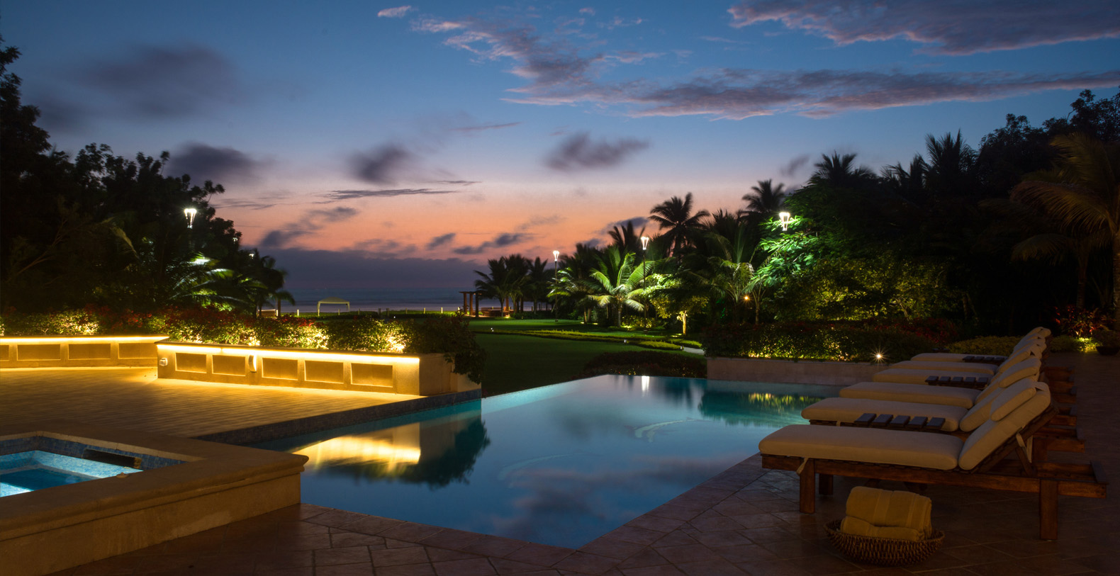 Casa Olon Ecuador Vacation Villa - Santa Elena