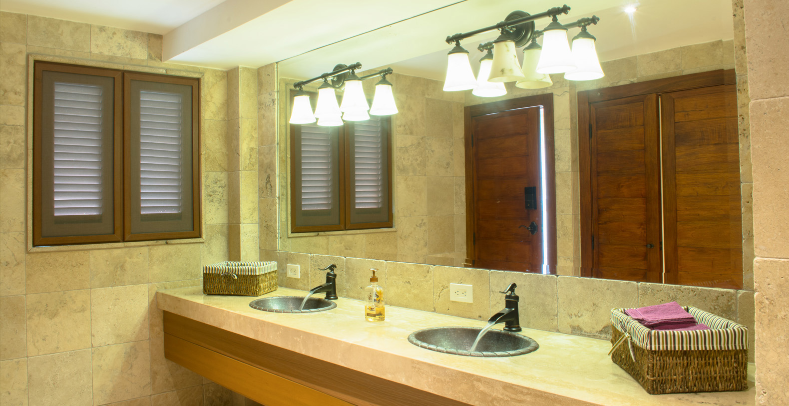 temp kalakfjoaoejm Vacation Villa - St Tropez