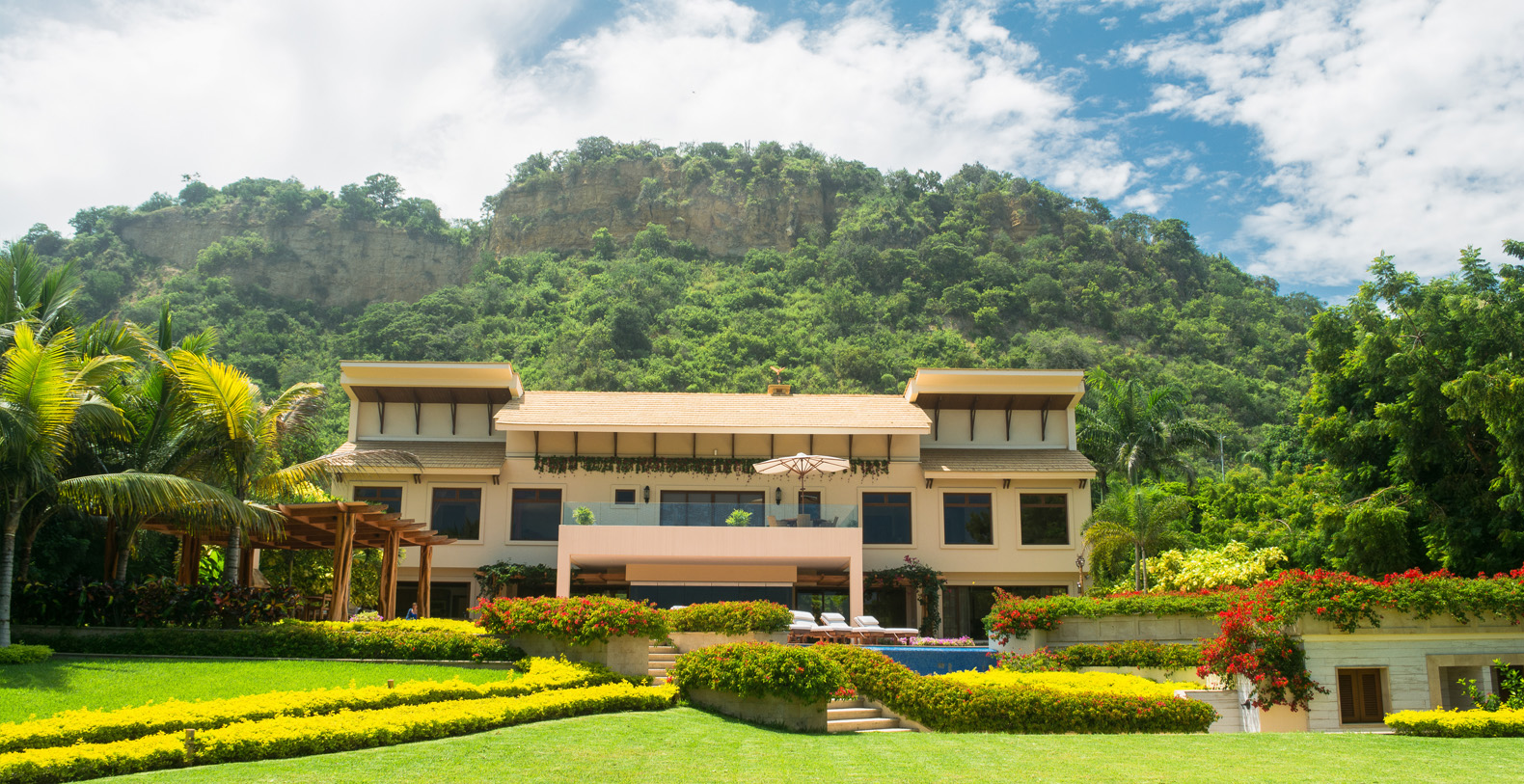 temp kalakfjoaoejm Vacation Villa - St Tropez