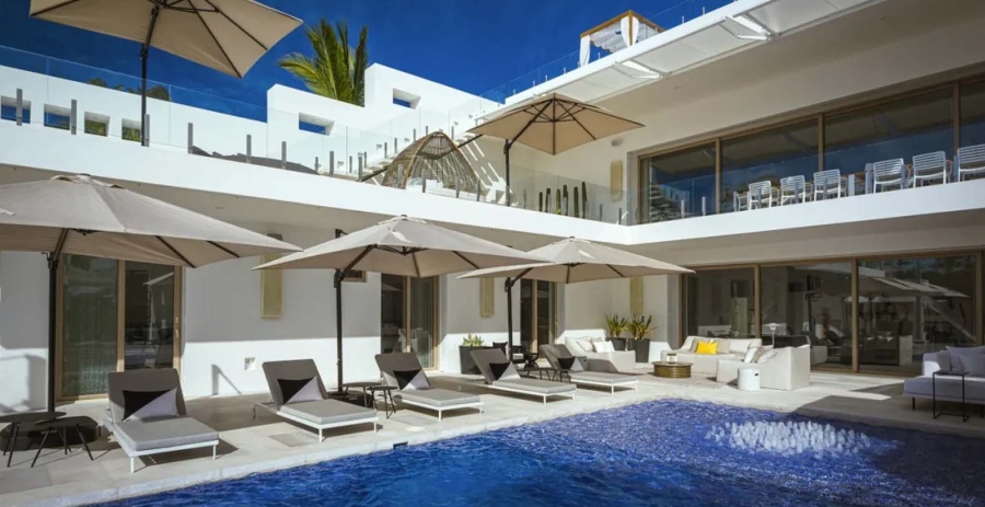 Casa Aqua Blanca  Punta Bella, Palmilla Luxury Vacation Rental