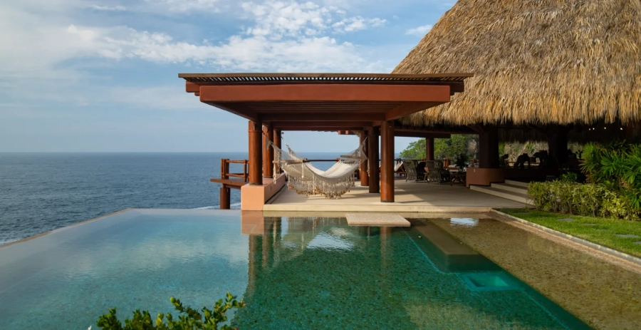 Casa Garrobo Central Mexico, Pacific & South Coast Vacation Villa - Mexico
