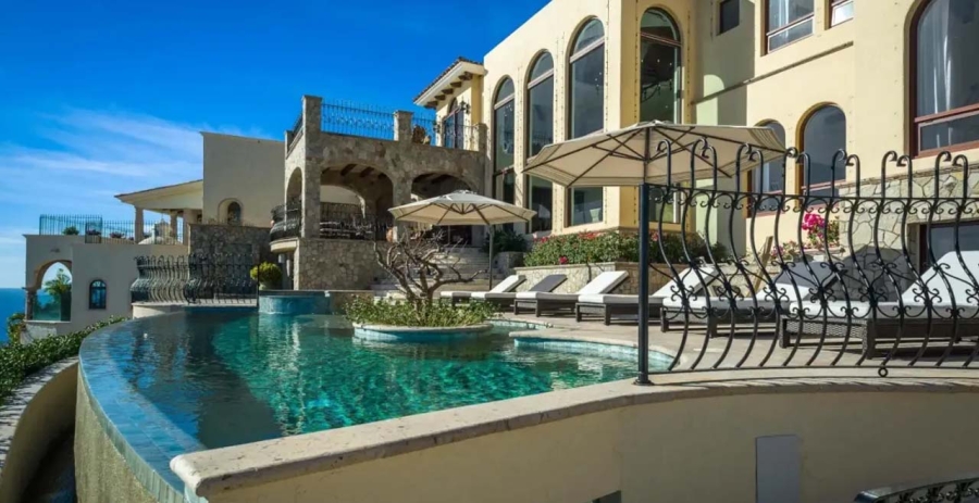 Casa Rio de Luna  Pedregal, Cabo Luxury Vacation Rental