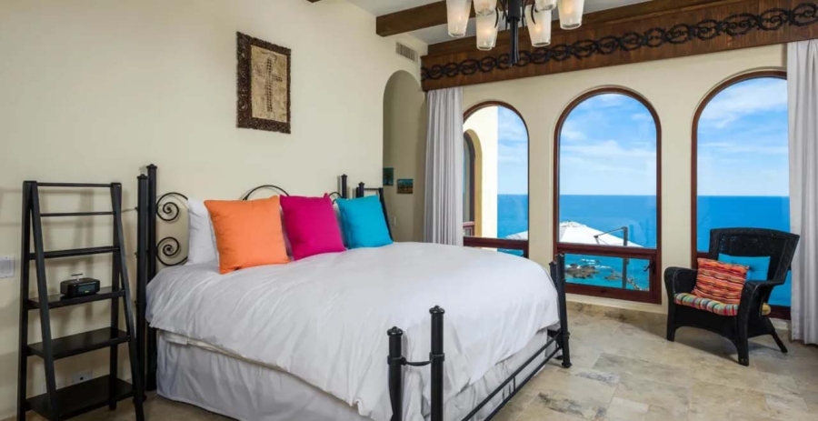 Casa Rio de Luna  Pedregal, Cabo Luxury Vacation Rental