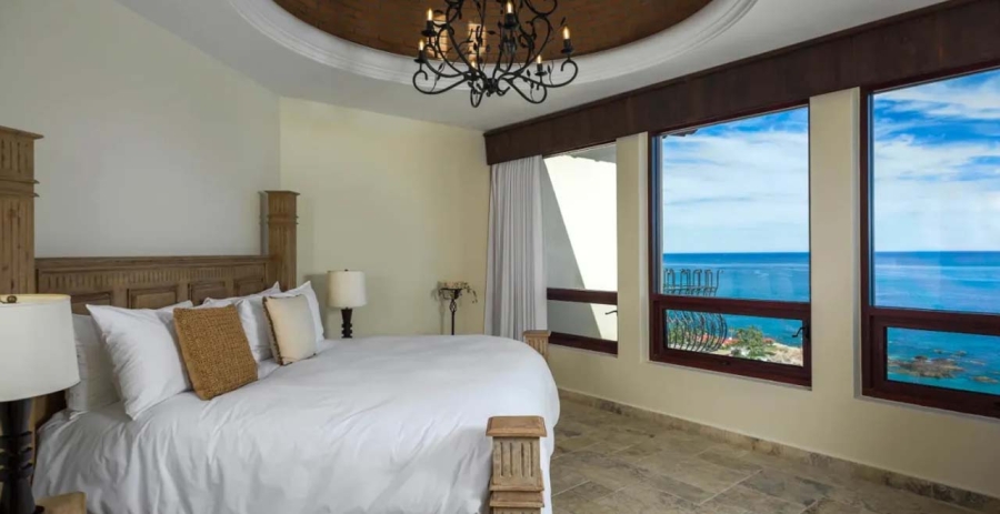 Casa Rio de Luna  Pedregal, Cabo Luxury Vacation Rental