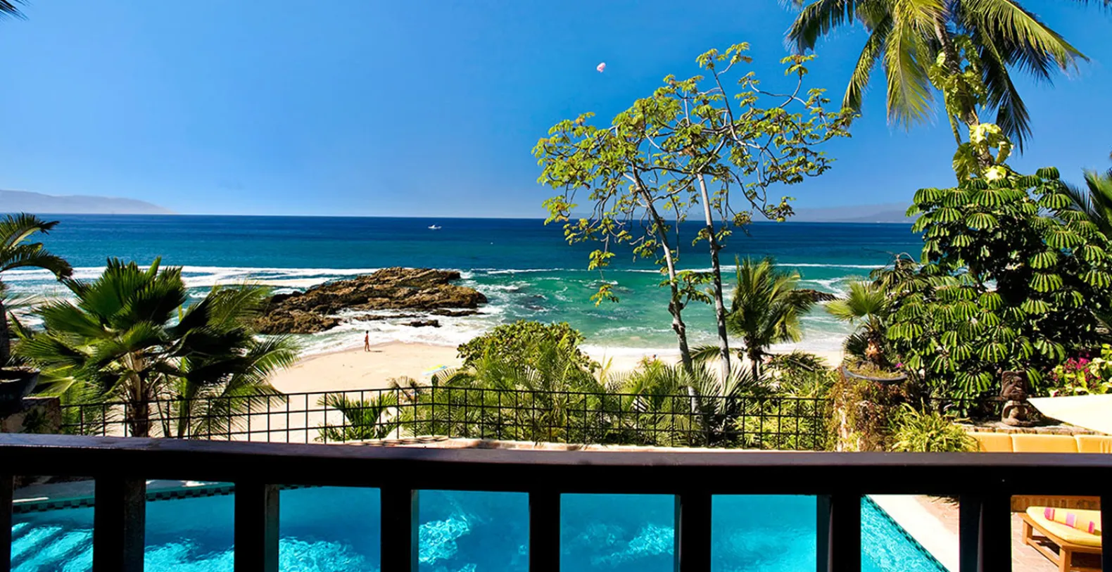 Casa Septiembre Mexico Vacation Villa - Conchas Chinas, Puerto Vallarta