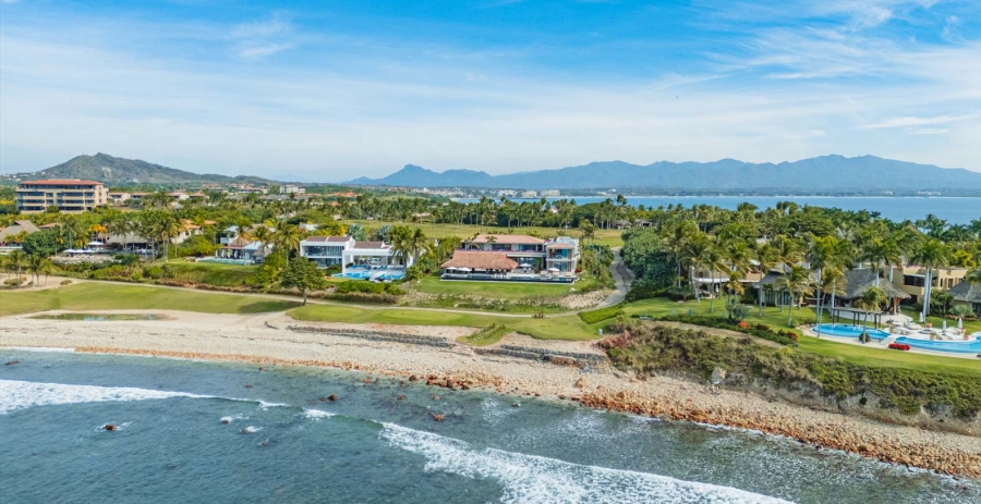 Casa de Elementos Punta Mita Vacation Villa - La Punta Estates