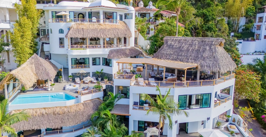 Las Villas Puerto Vallarta Vacation Villa - Mexico
