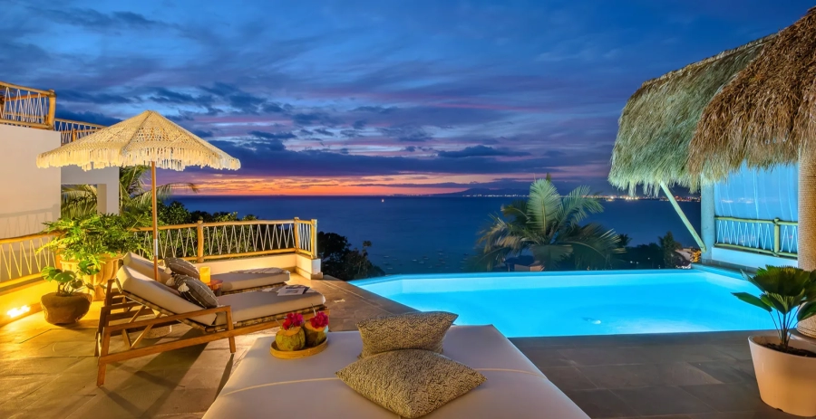 Las Villas Puerto Vallarta Vacation Villa - Mexico