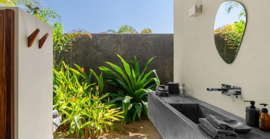 Niku House Pacific & South Coast Vacation Villa - Mexico