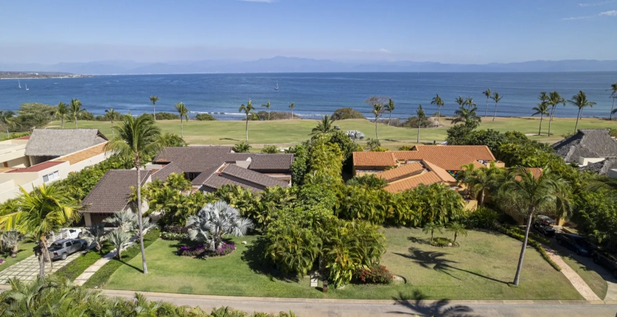 Casa Dali Punta Mita Vacation Villa - Lagos del Mar