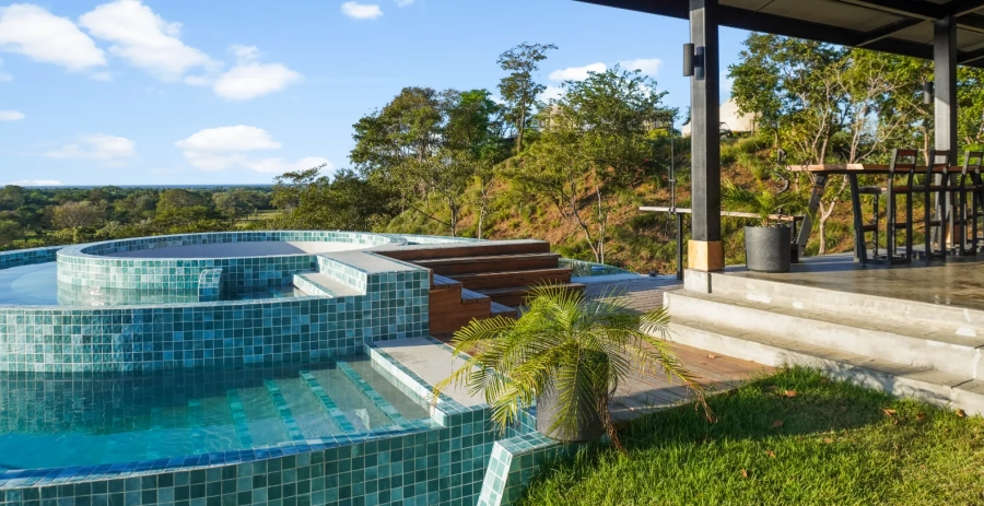 Alaya Jungle Mansion  Vacation Villa - Panama