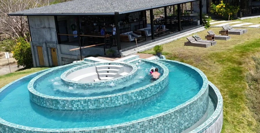 Alaya Jungle Mansion  Vacation Villa - Panama