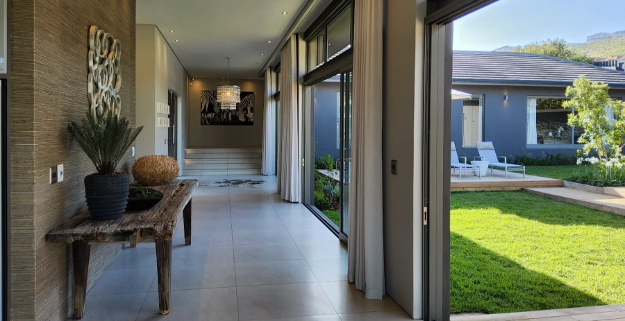 CliffBreak Garden Route Vacation Villa - South Africa