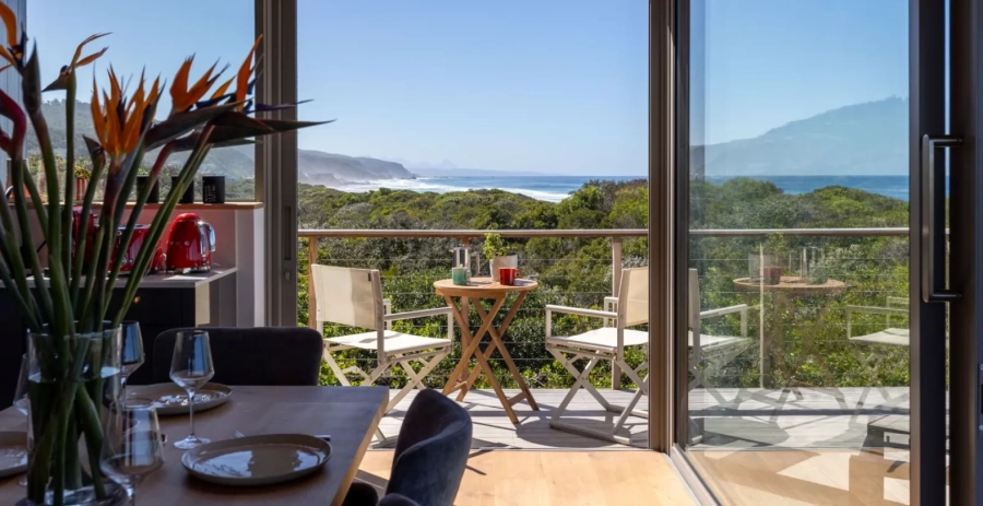 Dune Cottage  Vacation Villa - Plettenberg Bay
