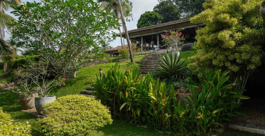 Three Sisters Plantation  Vacation Villa - Sri Lanka