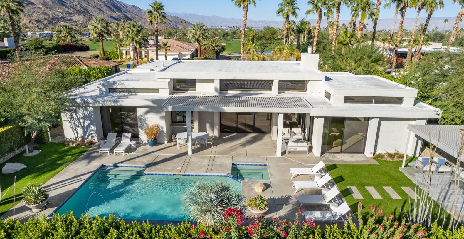 Contemporary Dreams Vacation Rental