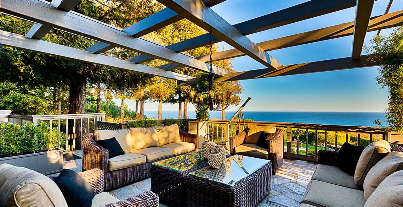 Los Angeles Beach House Rentals - designerpatiofurnitureworld