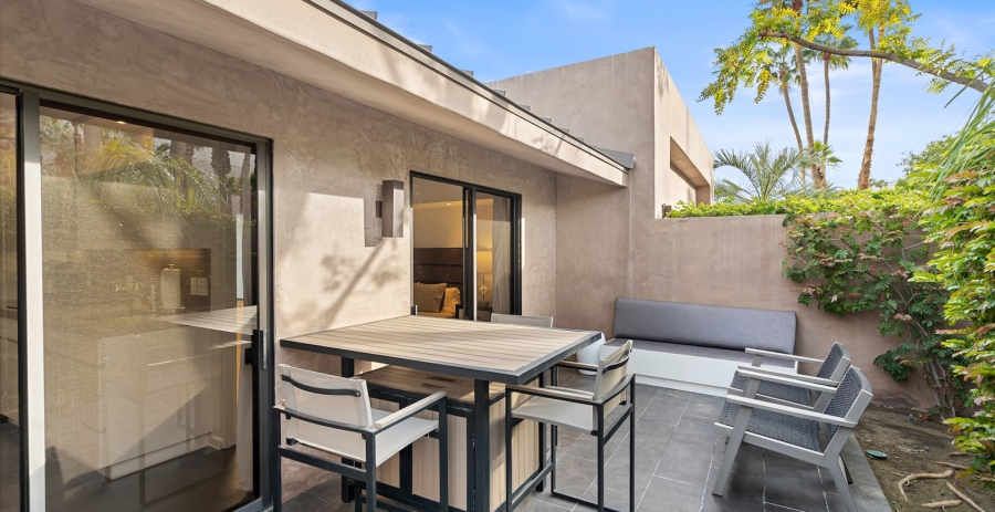 Palm Springs Confidential California Vacation Villa - Palm Springs