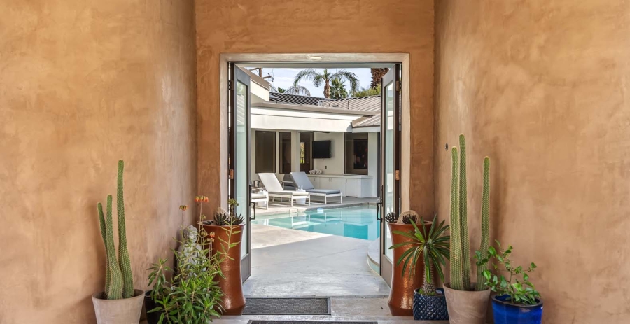 Palm Springs Confidential California Vacation Villa - Palm Springs