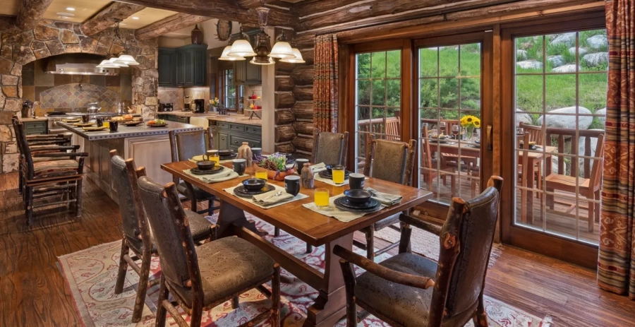 Pioneer Lodge Beaver Creek Vacation Villa - Colorado