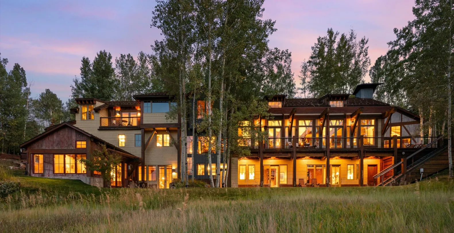 Creekside Lodge Luxury Villa Holiday Rental