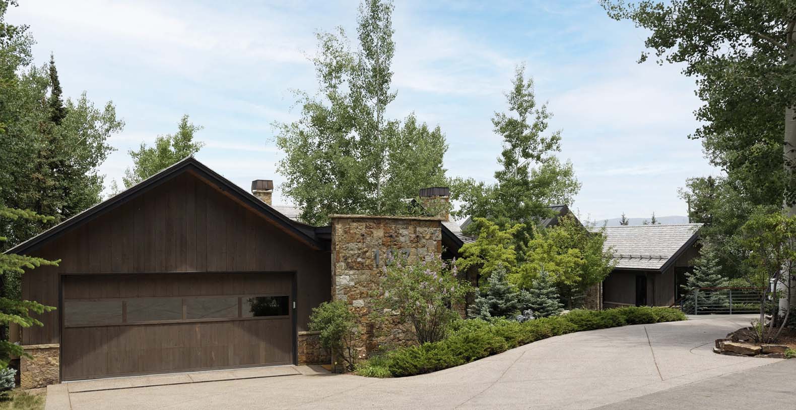 Forest Lane Contemporary Colorado Vacation Villa - Snowmass