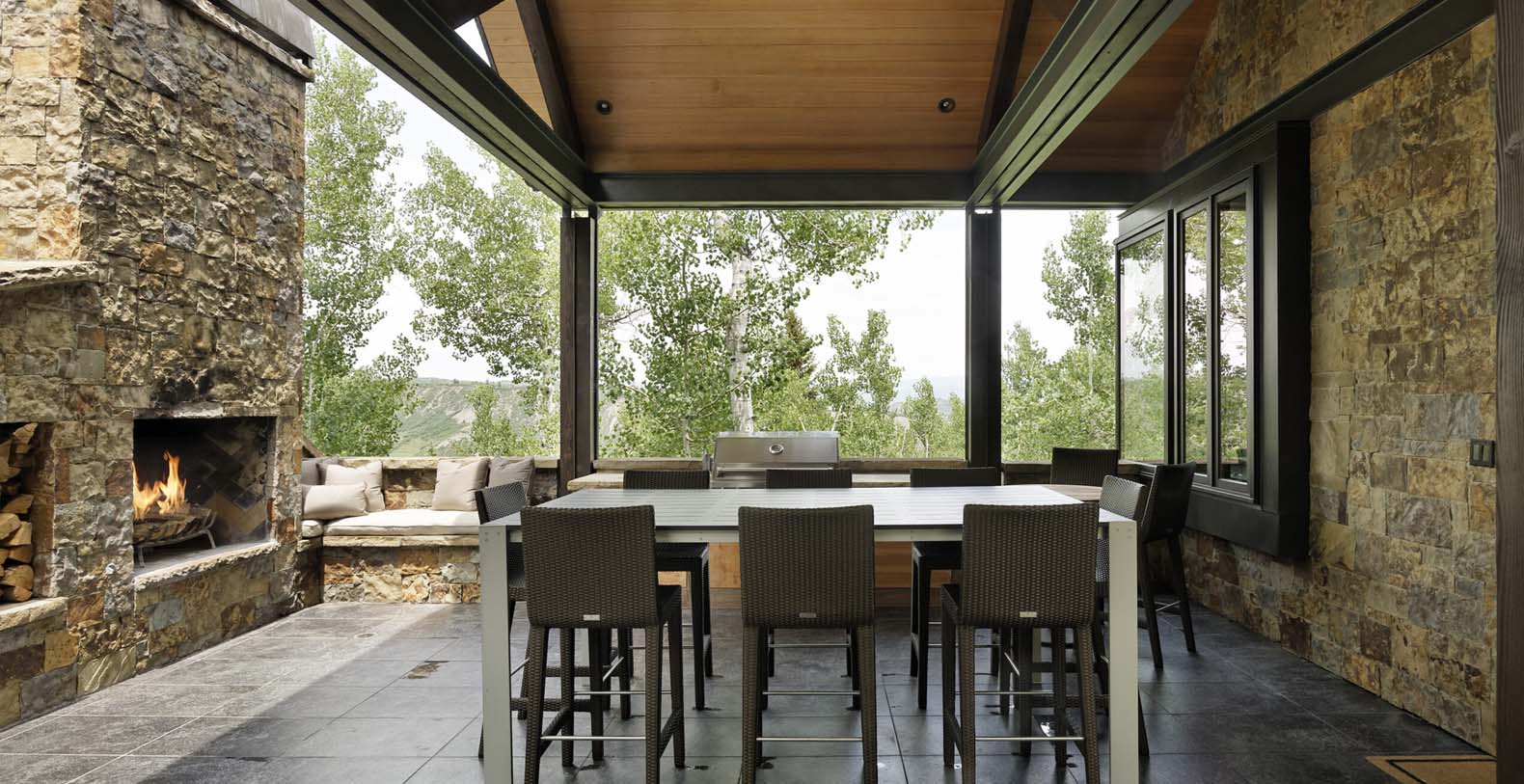 Forest Lane Contemporary Colorado Vacation Villa - Snowmass