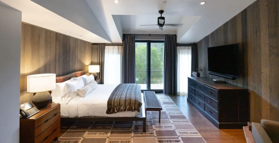 Riverbend House Aspen Vacation Villa - Colorado