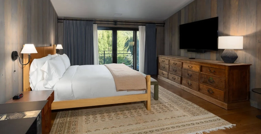 Riverbend House Aspen Vacation Villa - Colorado