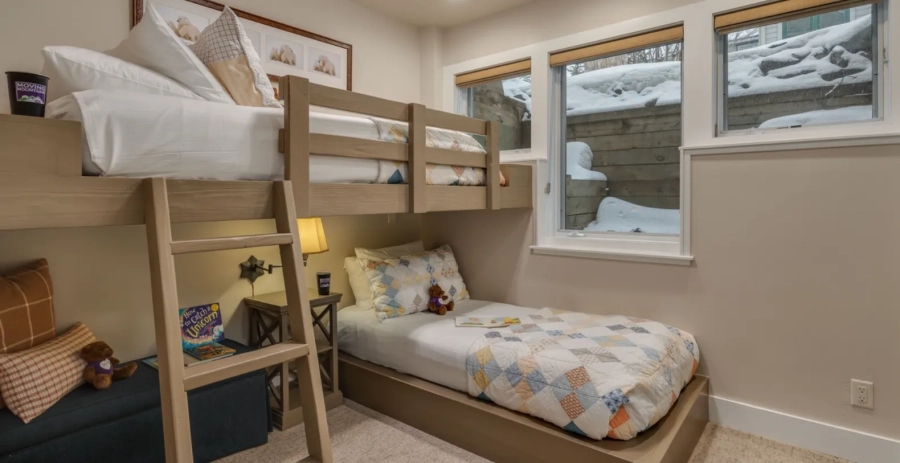 Lansdowne Chateau Breckenridge Vacation Villa - Colorado