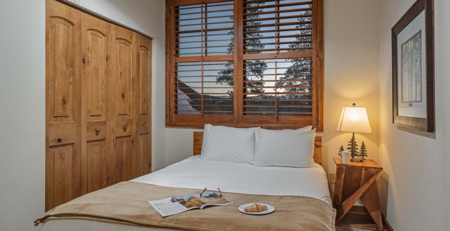 Majestic Mountain Lodge Colorado Vacation Villa - Breckenridge