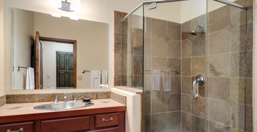 Majestic Mountain Lodge Colorado Vacation Villa - Breckenridge