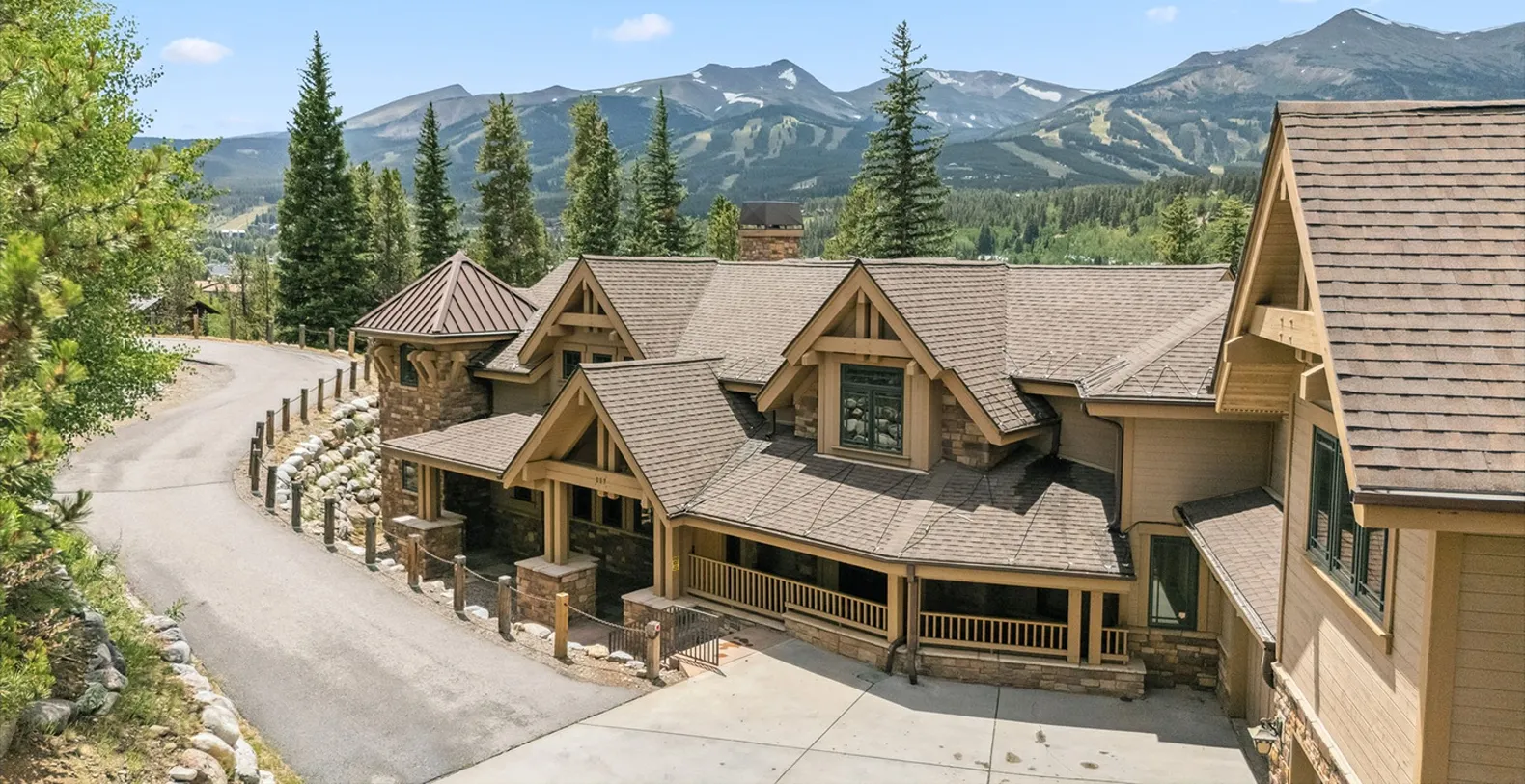 Mont Vista Chateau Colorado Vacation Villa - Breckenridge
