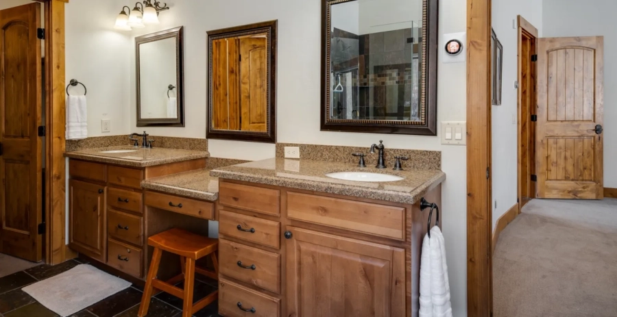 Royal Retreat Breckenridge Vacation Villa - Colorado