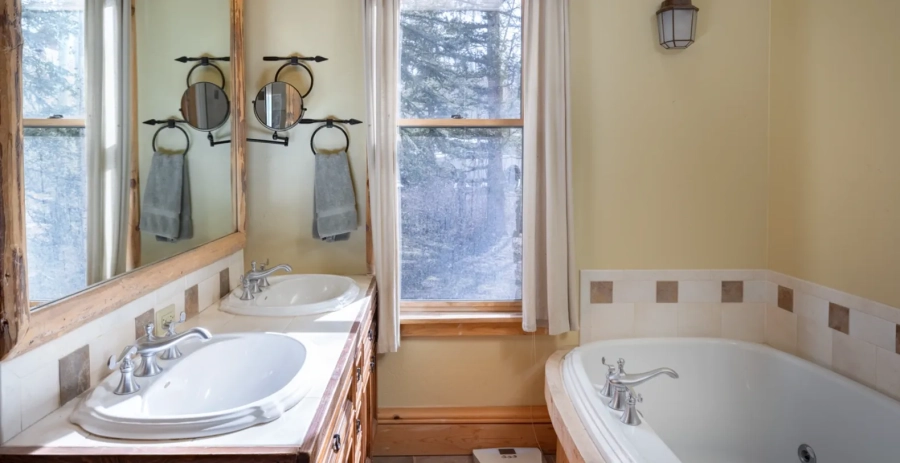 Wild Bear Haven Telluride Vacation Villa - Colorado