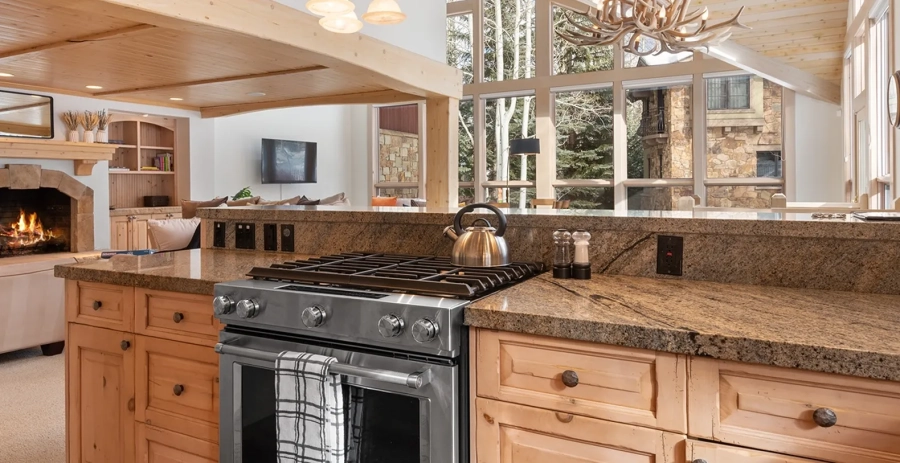Linksview Chalet South Vail Vacation Villa - Colorado
