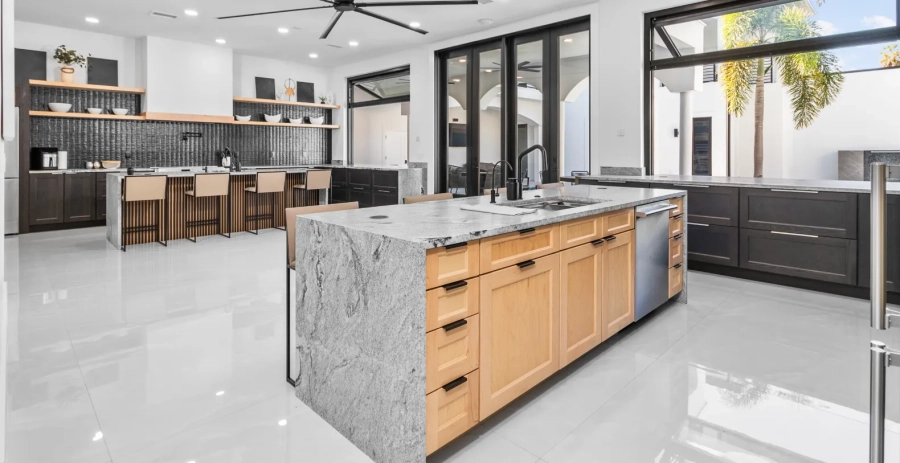 Tampa Estate Gulf Coast Central Vacation Villa - Florida