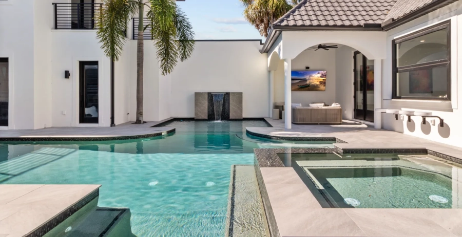 Tampa Estate Gulf Coast Central Vacation Villa - Florida