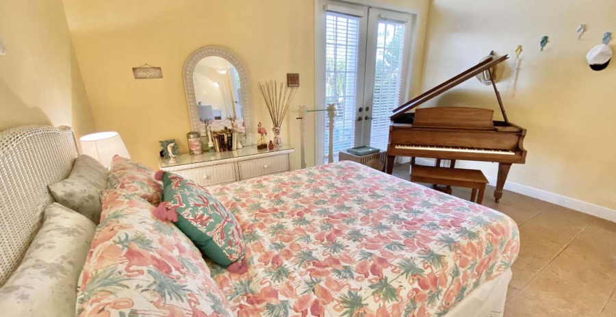 Casa Pearl Florida Vacation Villa - Cape Coral