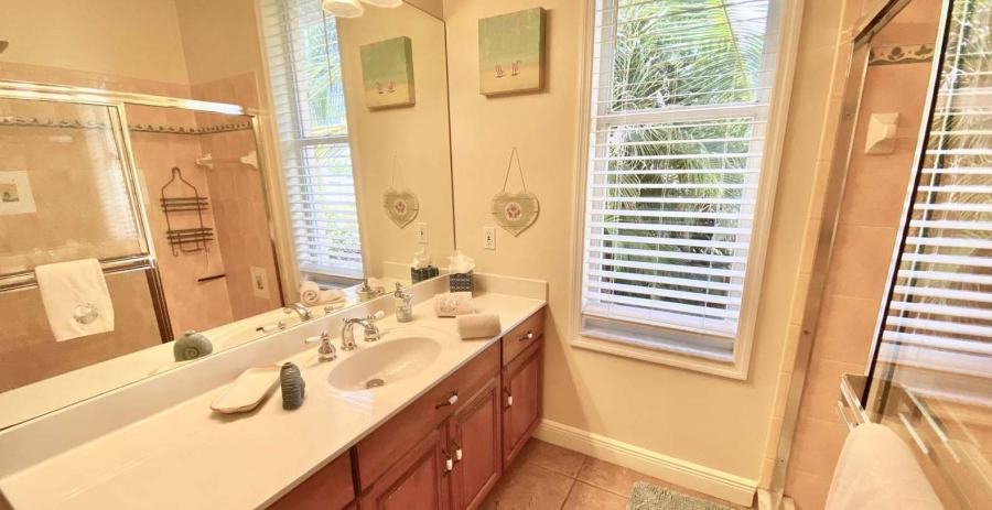 Casa Pearl Florida Vacation Villa - Cape Coral