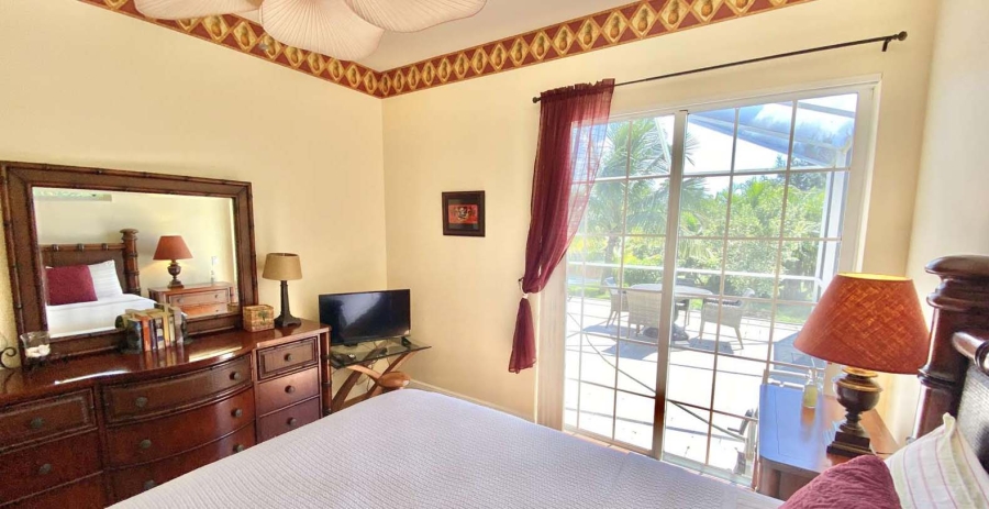 Casa Pearl Florida Vacation Villa - Cape Coral