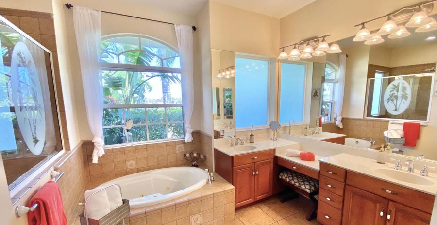 Casa Pearl Florida Vacation Villa - Cape Coral