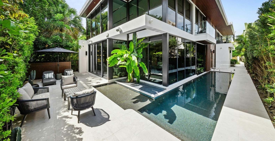 The Beach House FL Vacation Villa - Fort Lauderdale