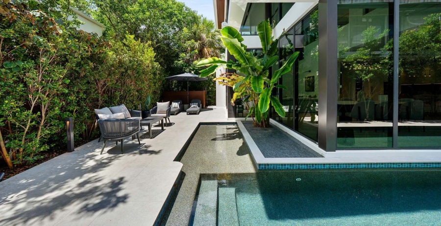 The Beach House FL Vacation Villa - Fort Lauderdale