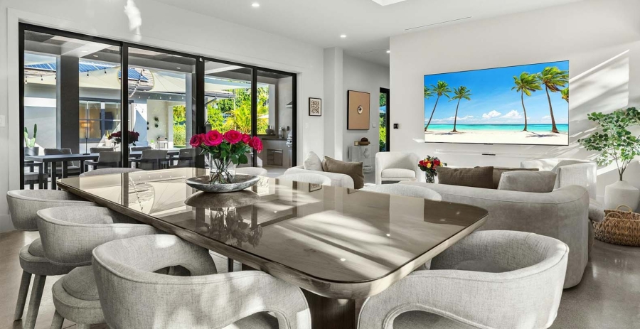 La Datcha Miami Vacation Villa - North Miami Beach